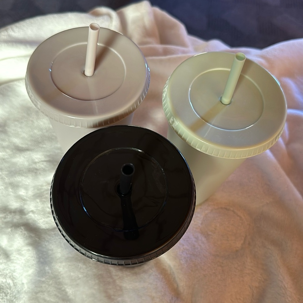 Room Essentials 3 Pack Reusable Cold Cups - Picture 7 of 9